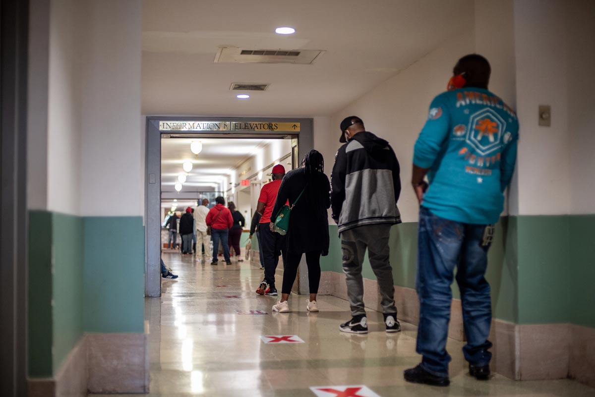 Hinds County residents lined up to vote absentee in person