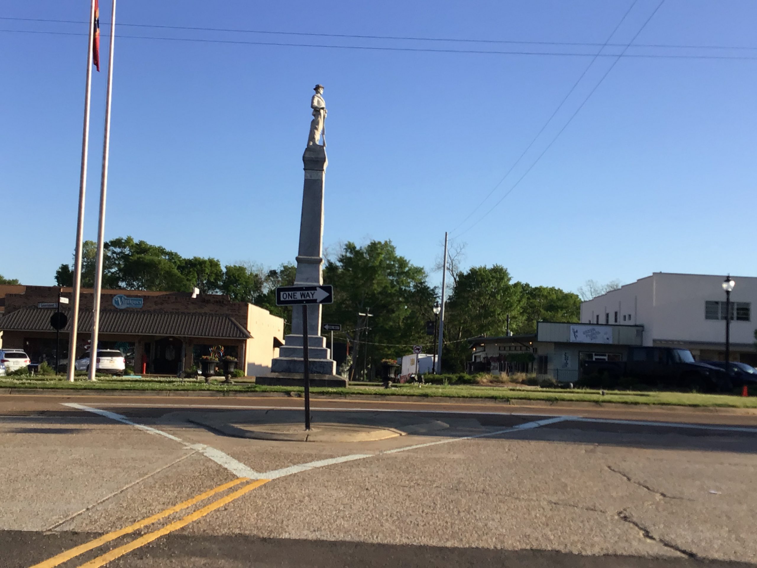 A tall Confederate statue stands in a median in a highway through Brandon, Miss., the county seat of Rankin County