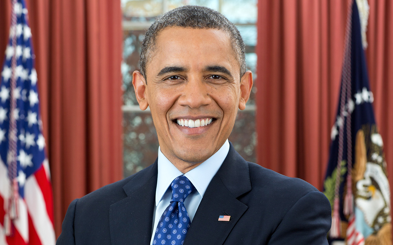 Official headshot portrait of President Barack Obama inside the Oval Office