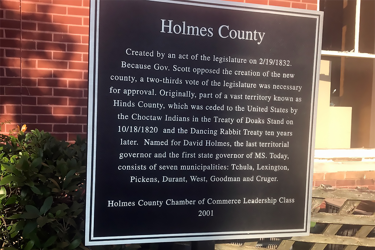 A sign about Homes County