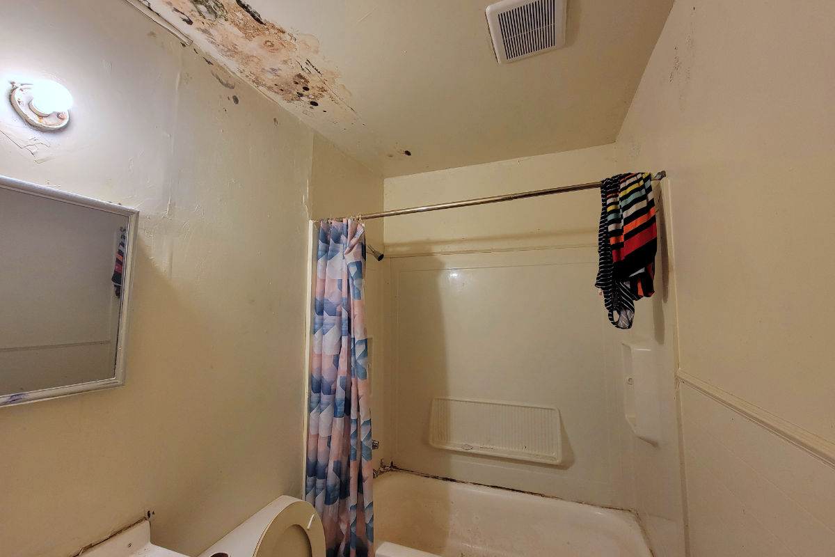 Conditions in Sunrise Village Apartments