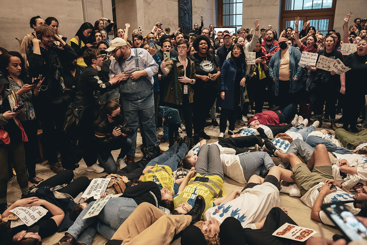 Young folks staged a die-in in the rotunda of the Tennessee State Capitol (gun violence)