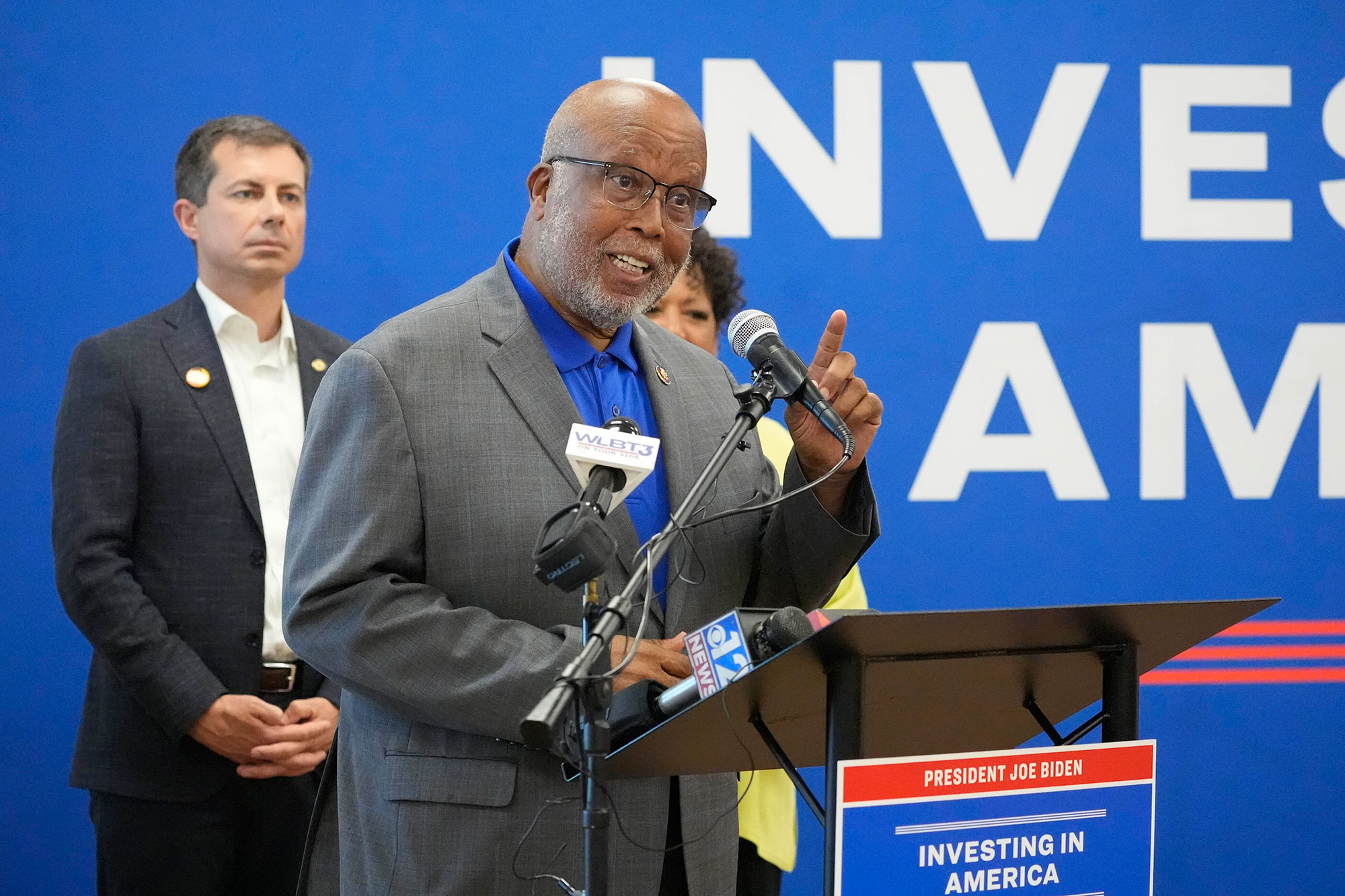Jackson Upgrading JTRAN Bus Fleet With Infrastructure Funds