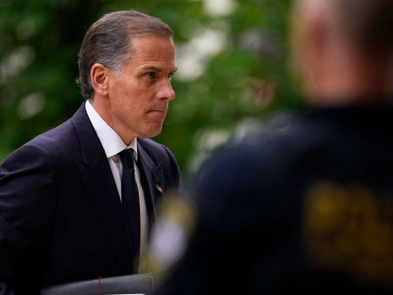 Hunter Biden arrives to federal court