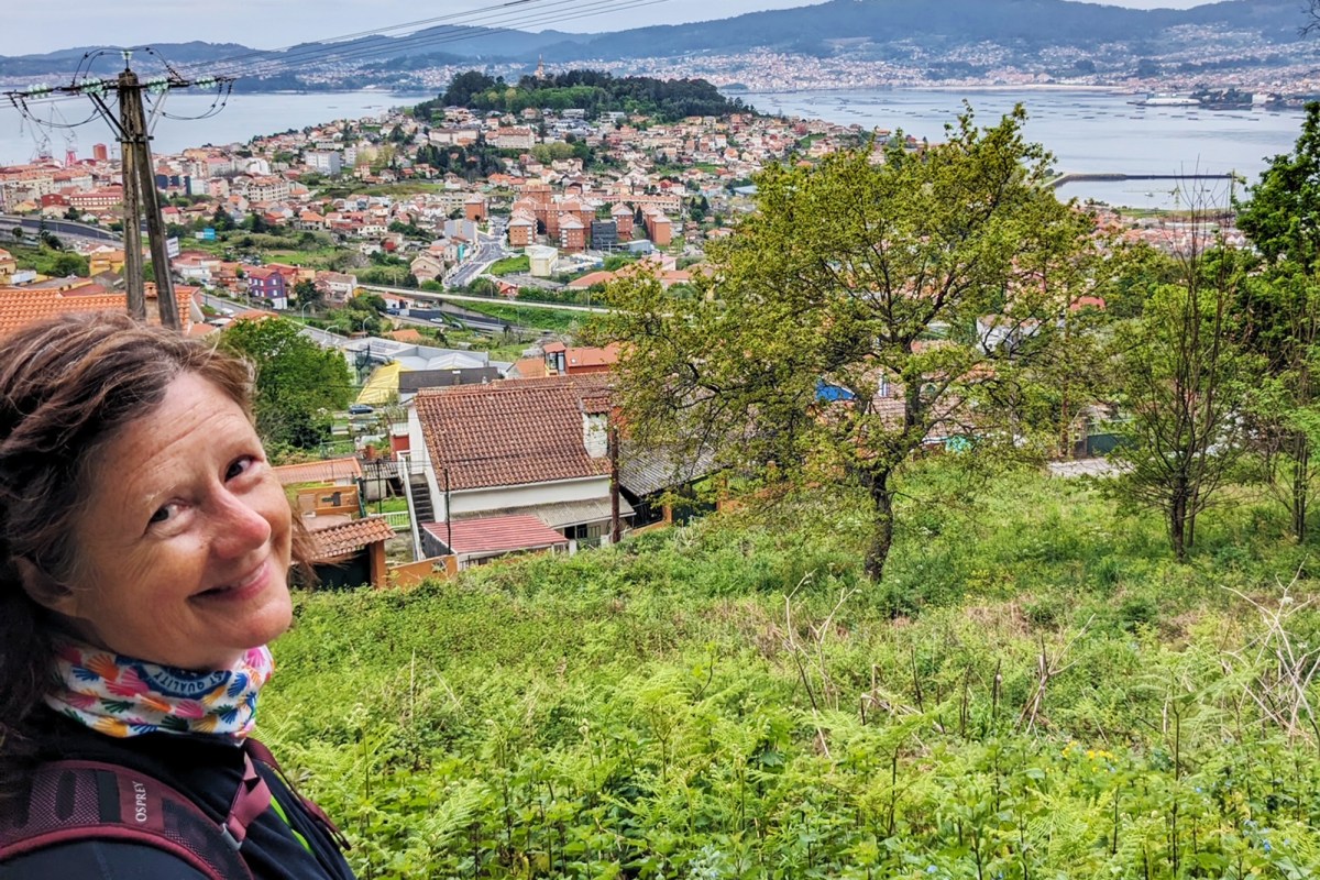 Woman overlooking Rio de Vigo