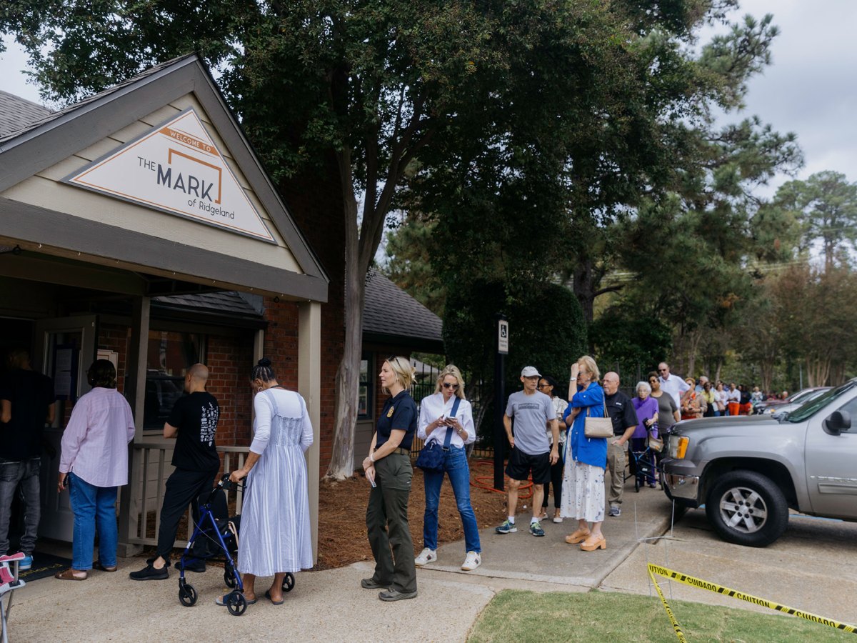 Some Jackson Voters Faced Long Wait Times, Parking Woes and Accessibility Issues on Election Day