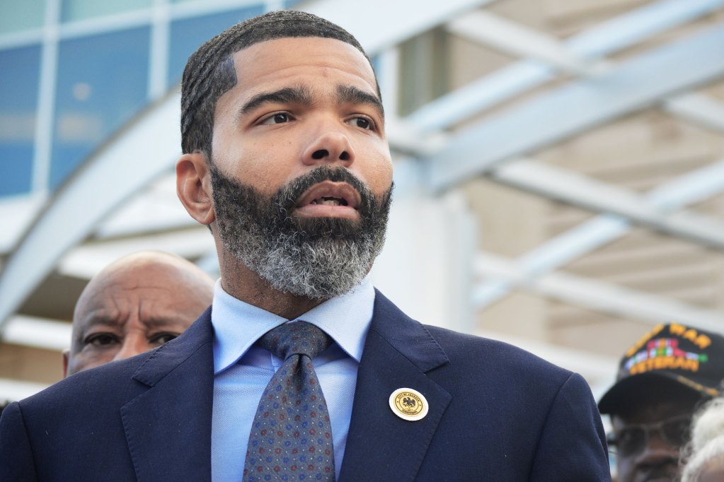 Mayor Lumumba at Federal courthouse