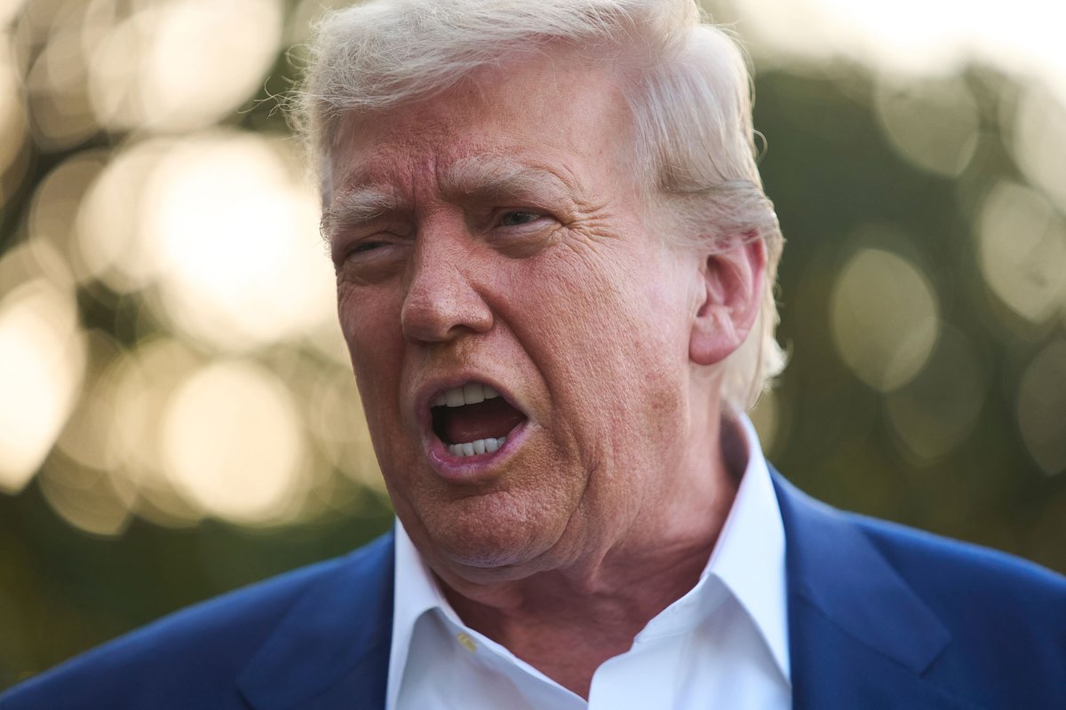 Donald Trump speaking outside