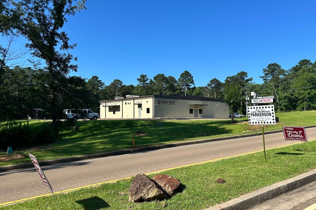 Rectangular shaped building used as a voting precinct in the Pearl River community in Neshoba County. There are 8 more similarly designed buildings in the other communities, each adorned with the community’s name in the front.