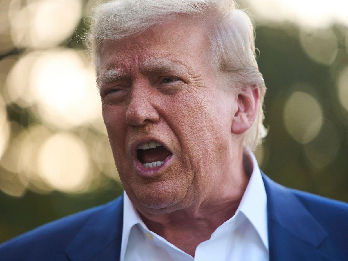 Donald Trump speaking outside