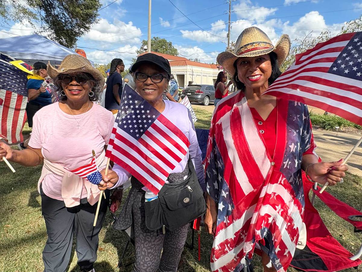 Photos: No Kings Protest in Hernando, Mississippi