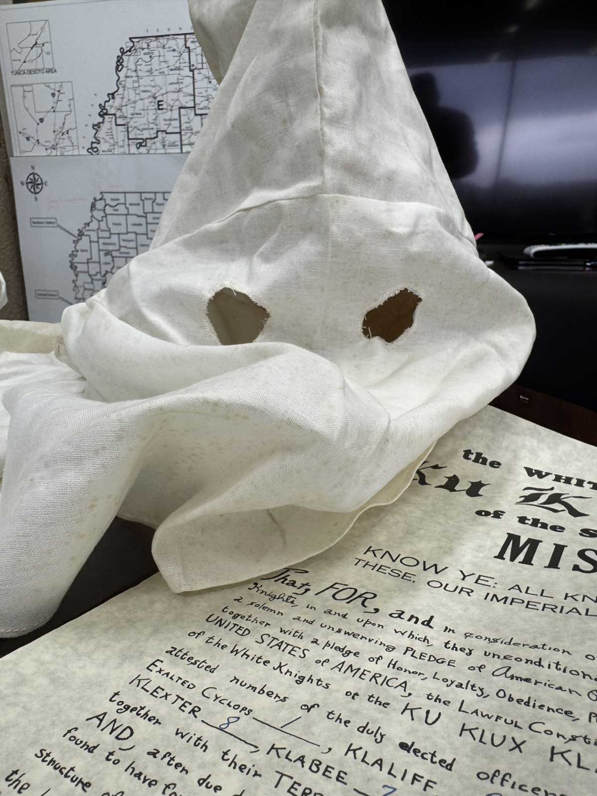 kkk☆様 リクエスト 3点 まとめ商品 Photos: The KKK Materials Unearthed at Mississippi DPS