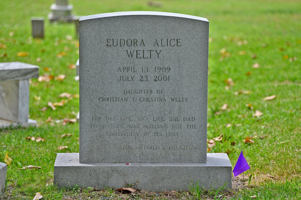 The headstone of Eudora Alice Welty