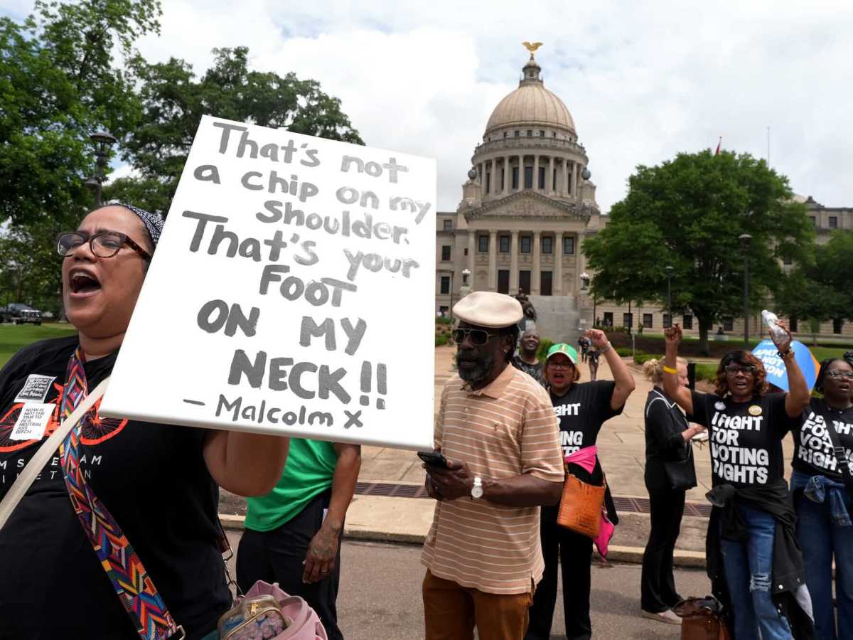 Thousands of Mississippians Decry ‘Jim Crow 2.0’ at Jackson Rally Against Redistricting