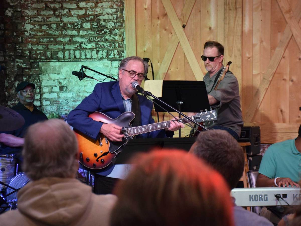 Oxford’s ‘Thacker Mountain Radio Hour’ Expands Into Television, Promotes Mississippi Authors and Musicians