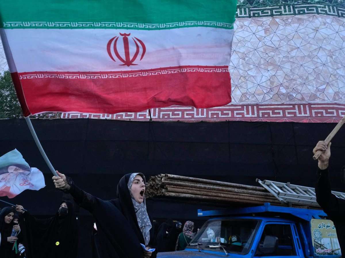 Iran and US Reach an Initial Deal to End the War and Open the Strait of Hormuz But Challenges Remain